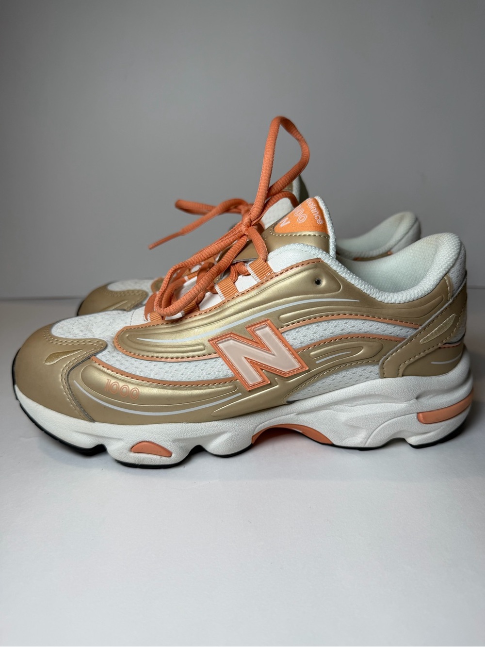 New Balance 1000s Brown Orange (6Y / 7.5W)